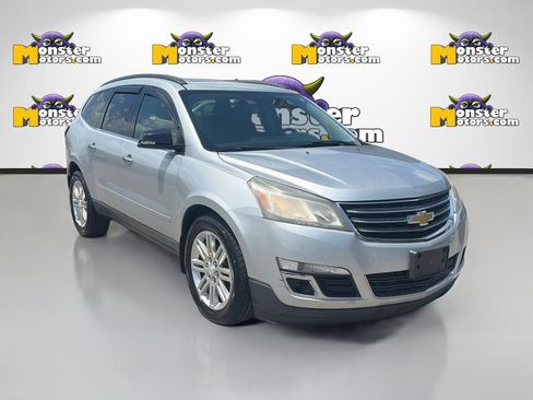 Used 2014 Chevrolet Traverse LT w/ All-Star Edition AWD/4WD image 3