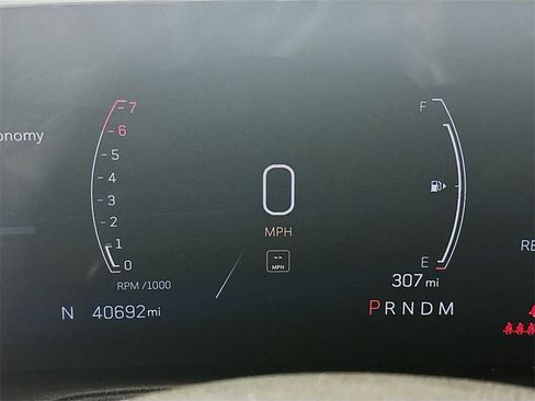 Used 2024 Cadillac XT4 Premium Luxury image 16