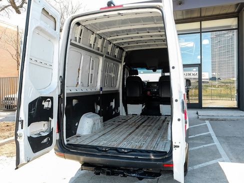 Used 2019 Mercedes-Benz Sprinter 144 Cargo w/ Driver Convenience Package image 36