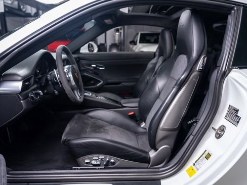 Used 2016 Porsche 911 Carrera 4 GTS AWD/4WD image 47