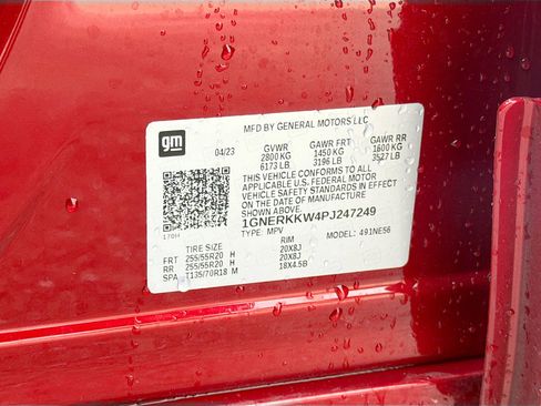 Used 2023 Chevrolet Traverse Premier image 46