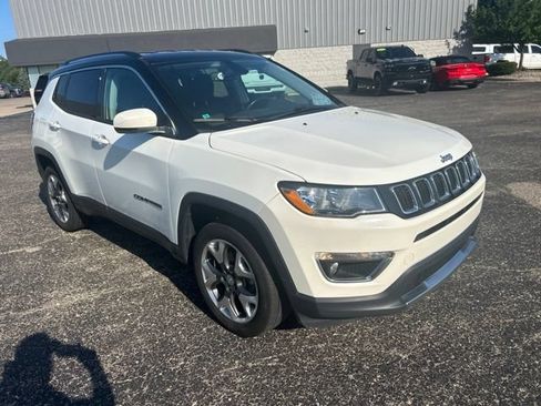 Certified 2020 Jeep Compass Limited AWD/4WD image 5