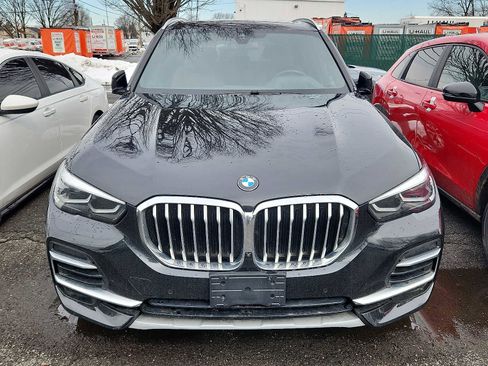 Used 2023 BMW X5 xDrive40i w/ Premium Package image 2