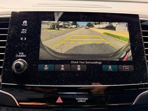 Used 2020 Honda Pilot Elite image 36