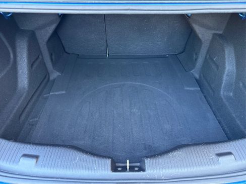 Used 2016 Chevrolet Cruze LT FWD image 13