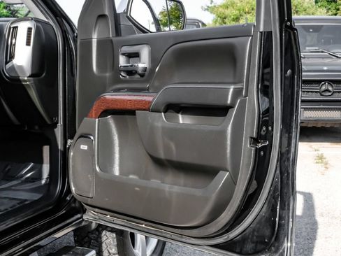 Used 2018 GMC Sierra 1500 SLT w/ Texas SLT Premium Package AWD/4WD image 44