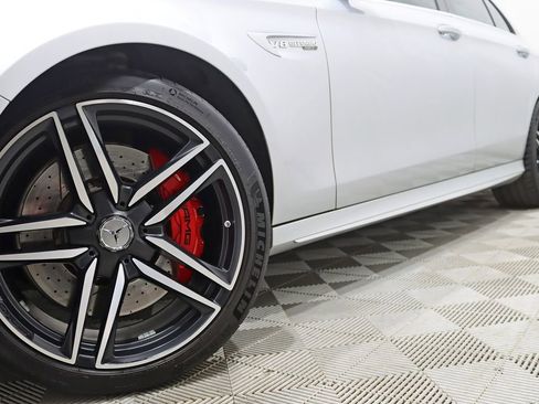 Used 2019 Mercedes-Benz E 63 AMG S image 4