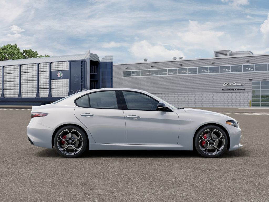 New 2026 Alfa Romeo Giulia RWD image 21