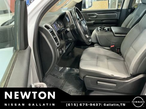 Used 2020 RAM 1500 Big Horn AWD/4WD image 3