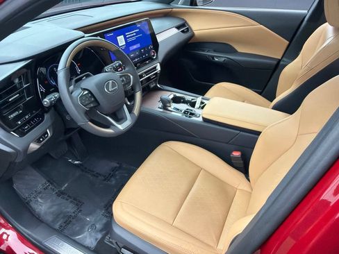 Used 2023 Lexus RX 350 Premium Plus w/ Accessory Package AWD/4WD image 11