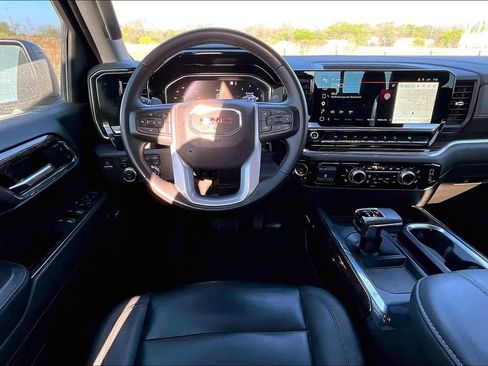 Used 2023 GMC Sierra 1500 Elevation w/ Elevation Premium Package image 7