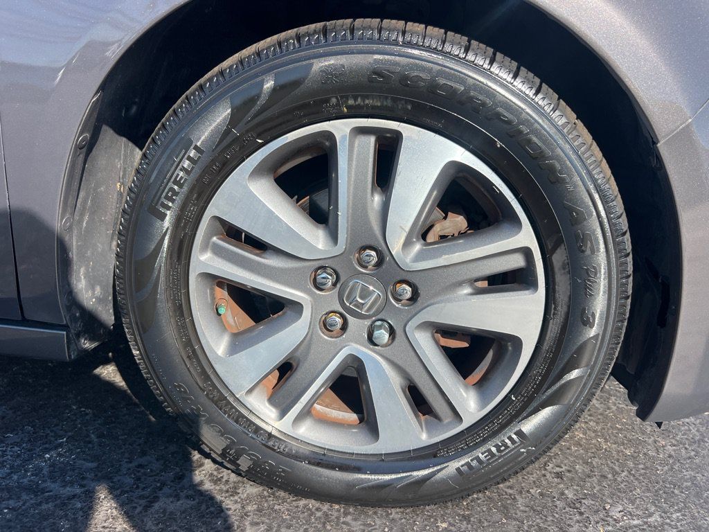 Used 2015 Honda Odyssey Touring image 42