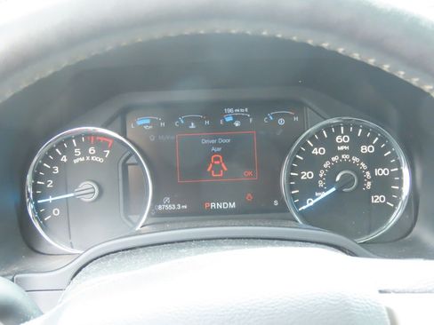 Certified 2018 Ford F150 Lariat w/ Equipment Group 502A Luxury AWD/4WD image 27