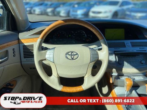 Used 2007 Toyota Avalon Limited image 13