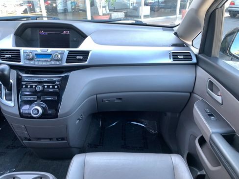 Used 2013 Honda Odyssey EX-L image 12