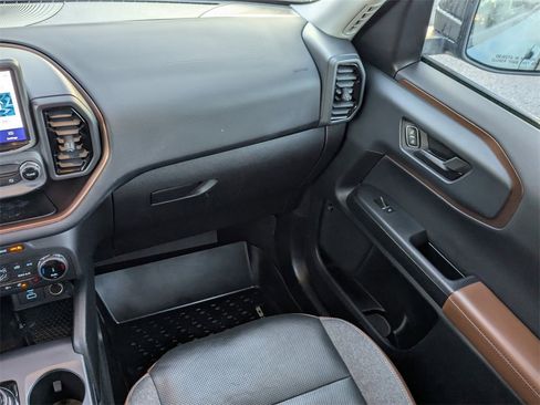 Used 2022 Ford Bronco Sport Outer Banks w/ Tech Package image 17