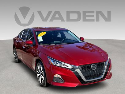 Used 2021 Nissan Altima 2.5 SV