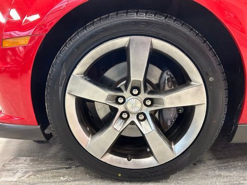 Used 2010 Chevrolet Camaro SS w/ LPO, Ground Effects Package image 17