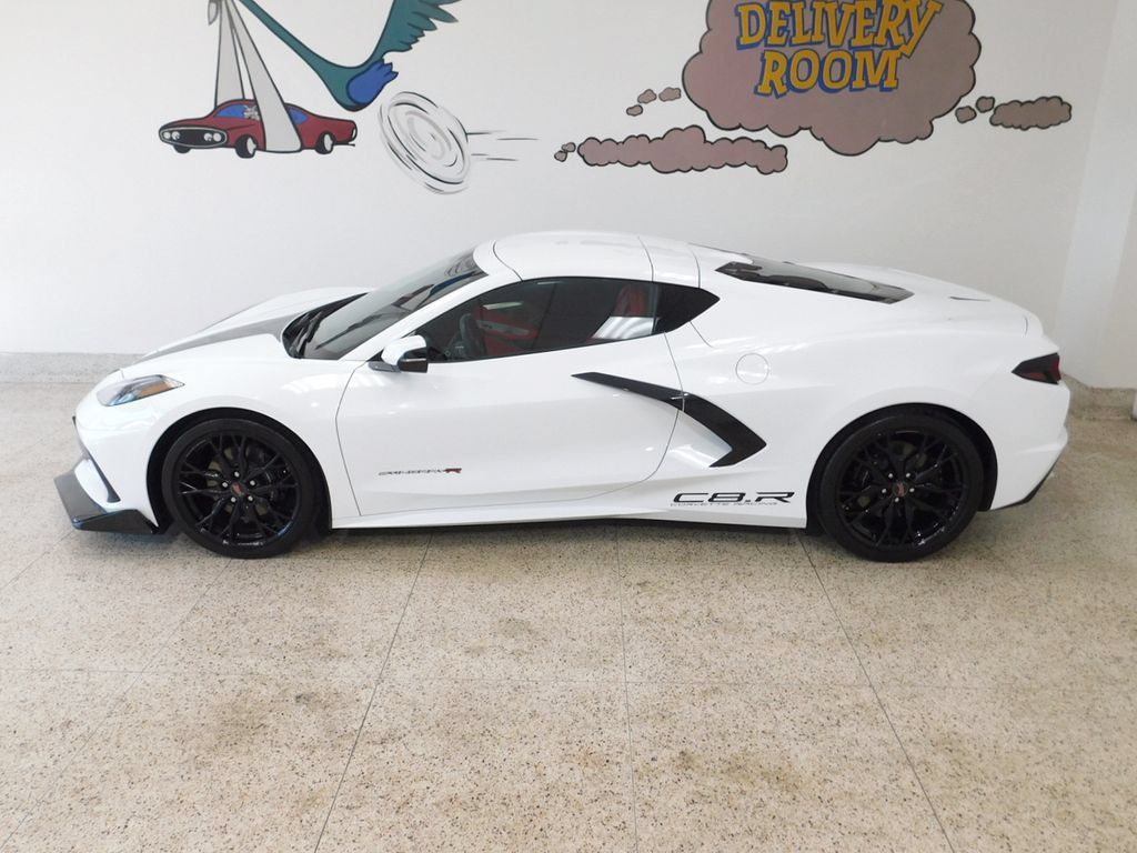 Used 2023 Chevrolet Corvette Stingray Preferred Cpe RWD image 11