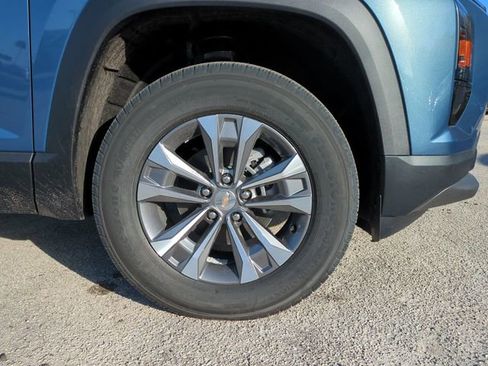 New 2026 Chevrolet Equinox LT image 11