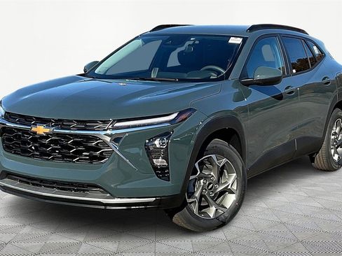 New 2026 Chevrolet Trax LT image 1
