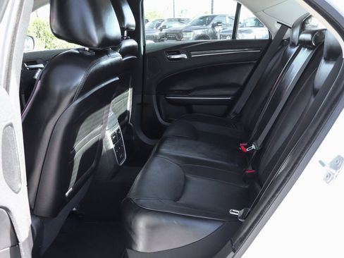 Used 2022 Chrysler 300 Touring L w/ Popular Equipment Group image 41