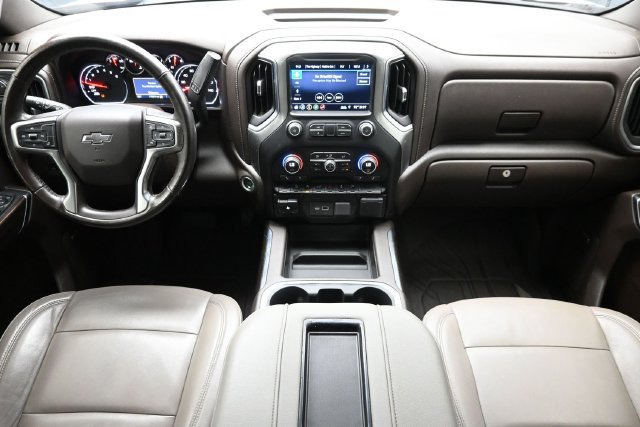Used 2019 Chevrolet Silverado 1500 RST AWD/4WD image 21