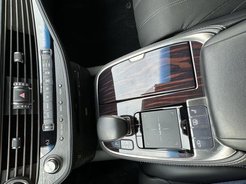 Used 2018 Lexus LS 500 Luxury w/ Luxury Package image 43