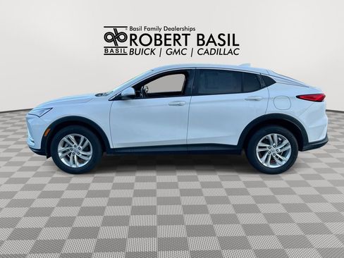 Used 2025 Buick Envista Preferred w/ Convenience I Package FWD image 5