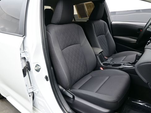 Used 2024 Toyota Corolla LE image 13