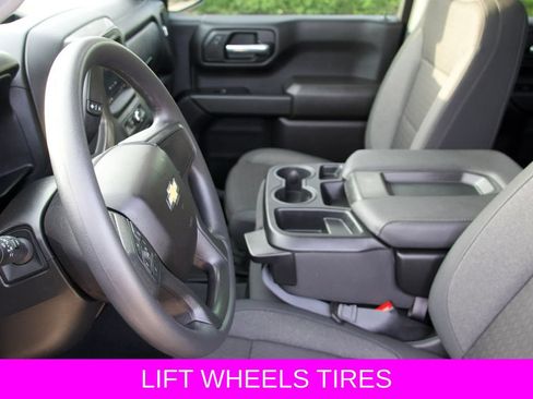 Used 2026 Chevrolet Silverado 1500 Custom RWD image 19