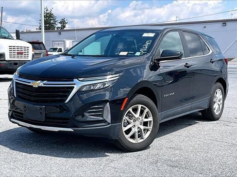 Used 2023 Chevrolet Equinox LT AWD/4WD image 2