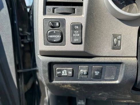 Used 2013 Toyota Tundra 4x4 Double Cab w/ TRD Off-Road Pkg image 6