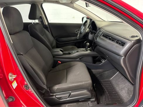 Used 2016 Honda HR-V EX image 14