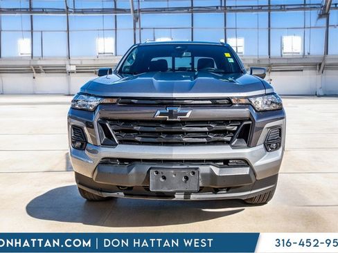Used 2023 Chevrolet Colorado LT w/ LT Convenience Package image 21