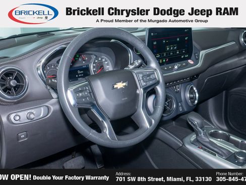 Used 2025 Chevrolet Blazer LT FWD image 14
