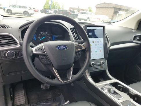 Used 2024 Ford Edge SEL w/ Convenience Package AWD/4WD image 17