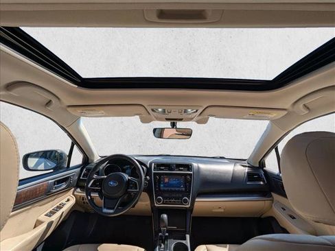 Used 2019 Subaru Outback 2.5i Limited AWD/4WD image 18