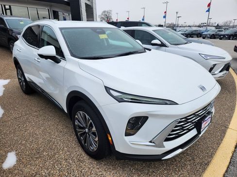 New 2026 Buick Envision Preferred image 3