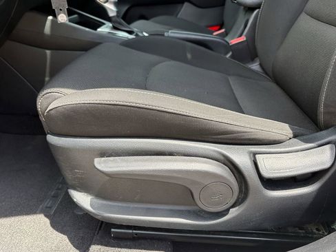 Used 2024 Kia Forte LXS w/ LXS Technology Package FWD image 13