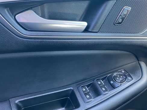 Certified 2022 Ford Edge SEL w/ Convenience Package image 19