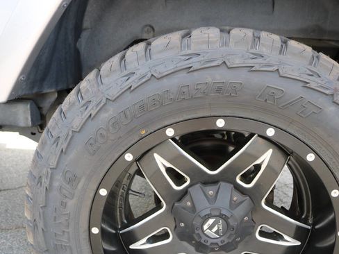 Used 2014 Jeep Wrangler Sport image 20