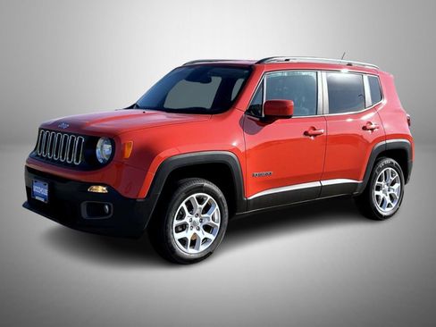 Used 2017 Jeep Renegade Latitude AWD/4WD image 1
