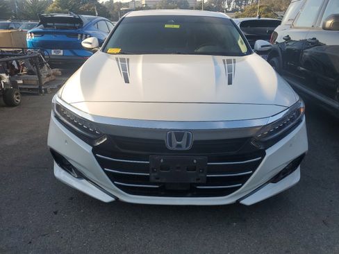 Used 2021 Honda Accord EX-L image 2