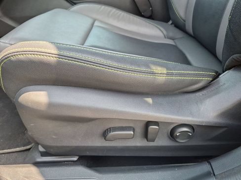 Used 2025 Subaru Outback Onyx Edition AWD/4WD image 14