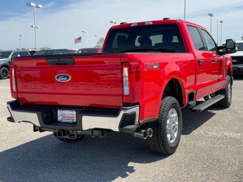 New 2026 Ford F250 XLT w/ FX4 Off-Road Package AWD/4WD image 3