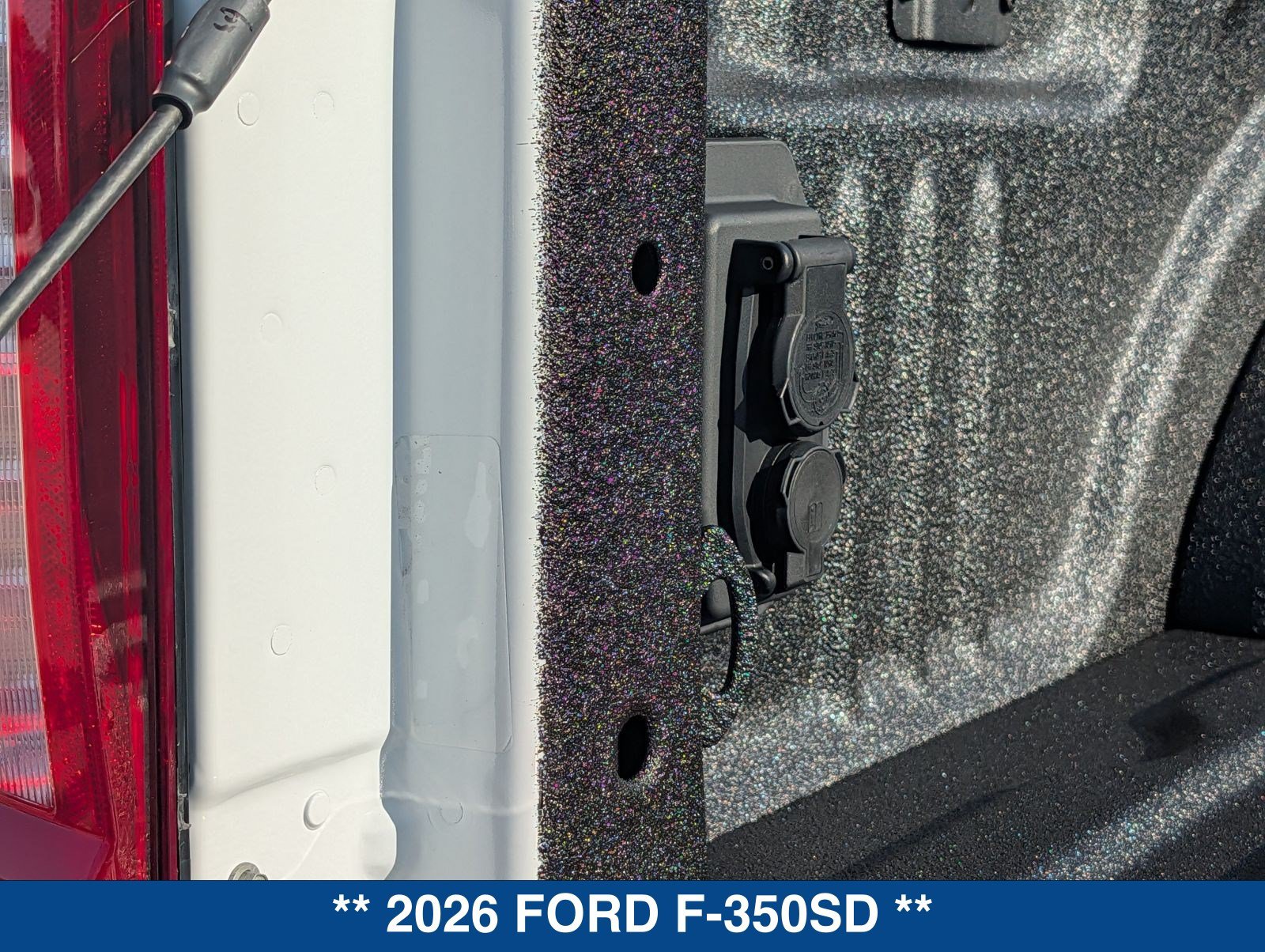 New 2026 Ford F350 XL w/ 360-Degree Camera Package AWD/4WD image 16
