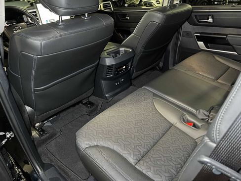 Used 2023 Toyota Sequoia Limited image 20