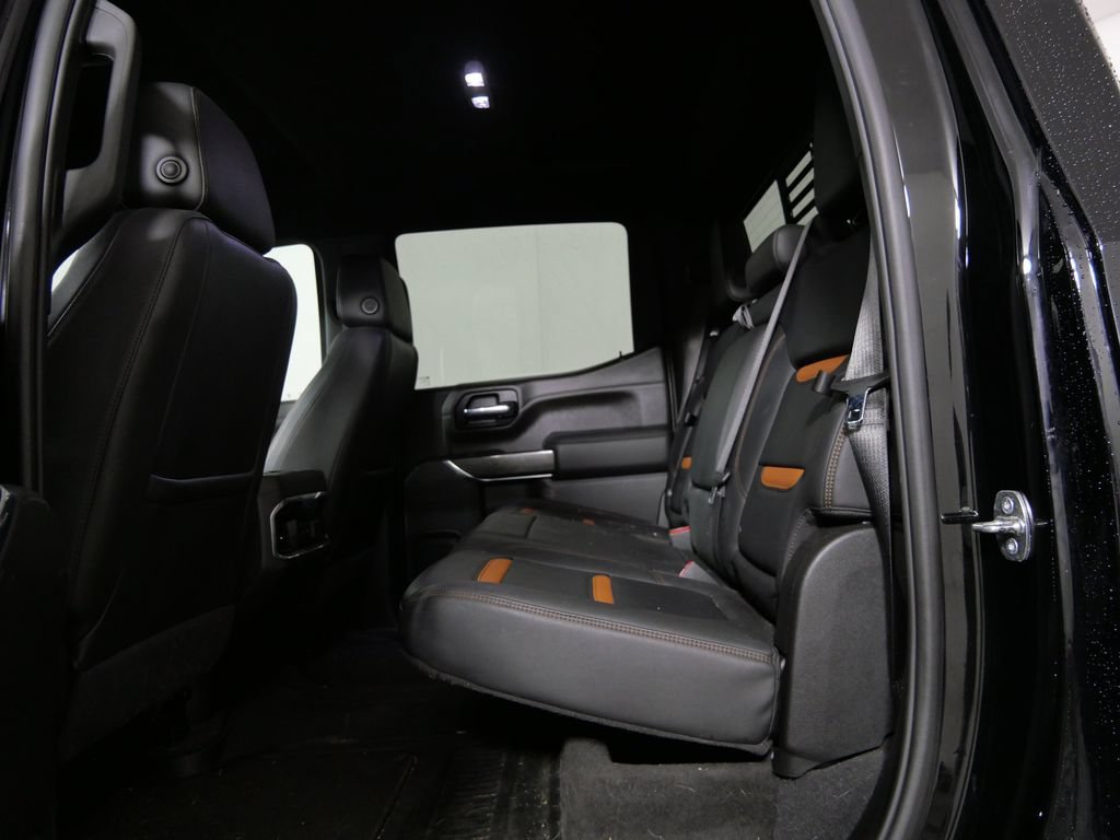 Used 2022 GMC Sierra 1500 AT4 w/ AT4 Preferred Package AWD/4WD image 17