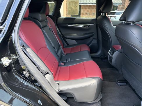 Used 2023 INFINITI QX50 Sport FWD image 15